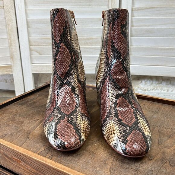 Chinese Laundry Davinna Block Heel Faux Reptile Ankle Bootie 8.5 - Picture 2 of 10